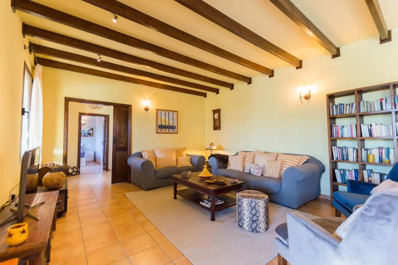 Los Granados La Oliva Villa