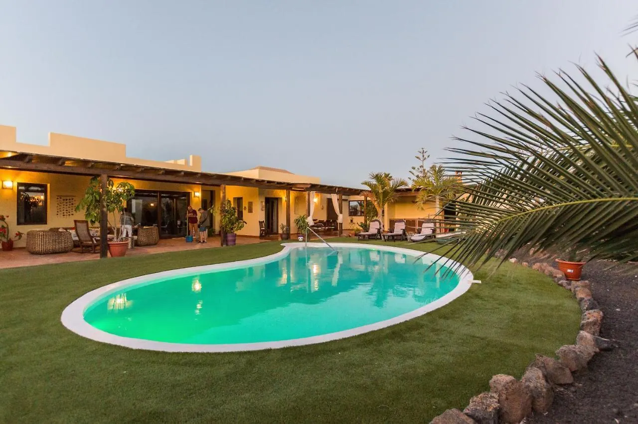 Los Granados La Oliva Villa